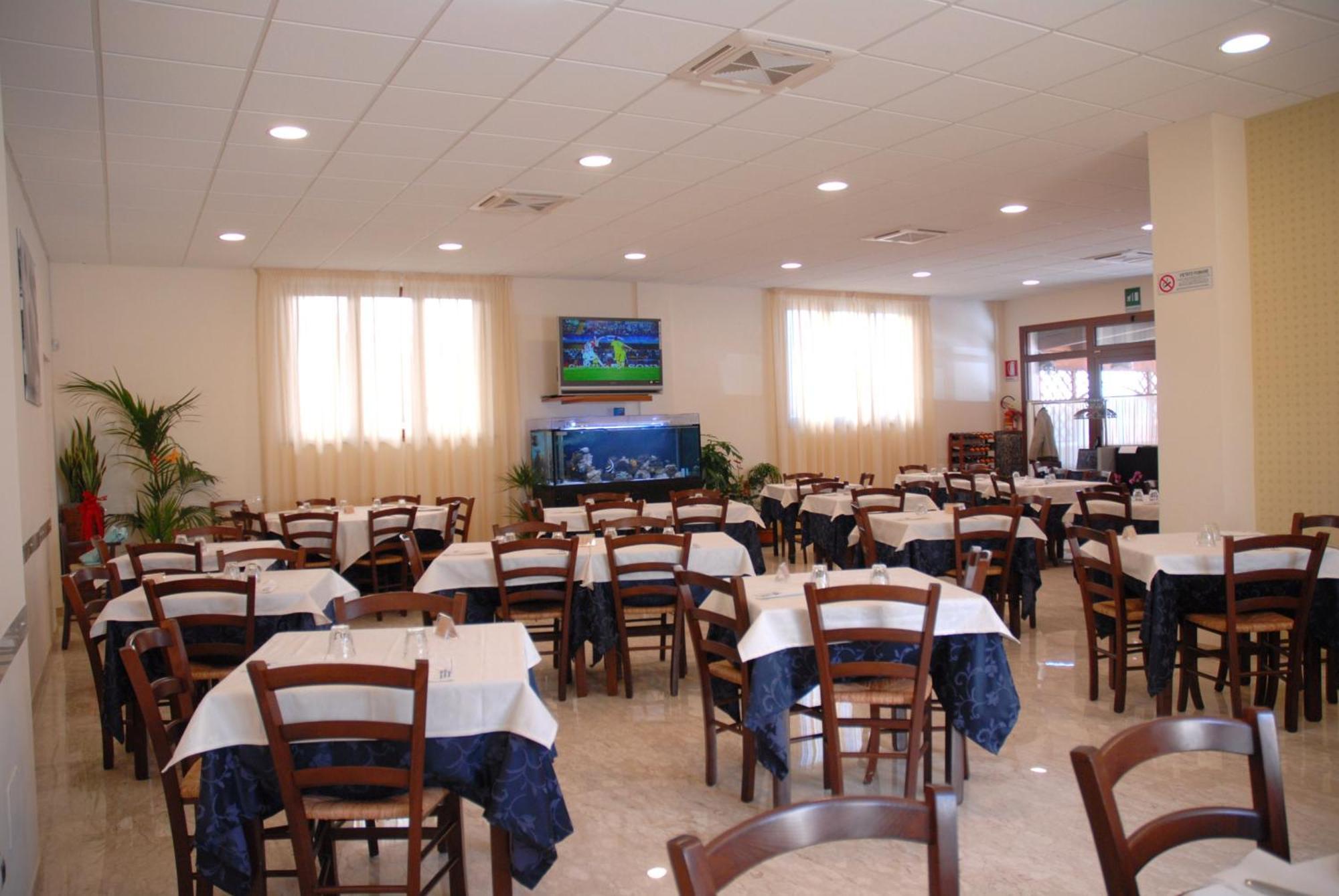 Hotel Iacone Chieti Zewnętrze zdjęcie