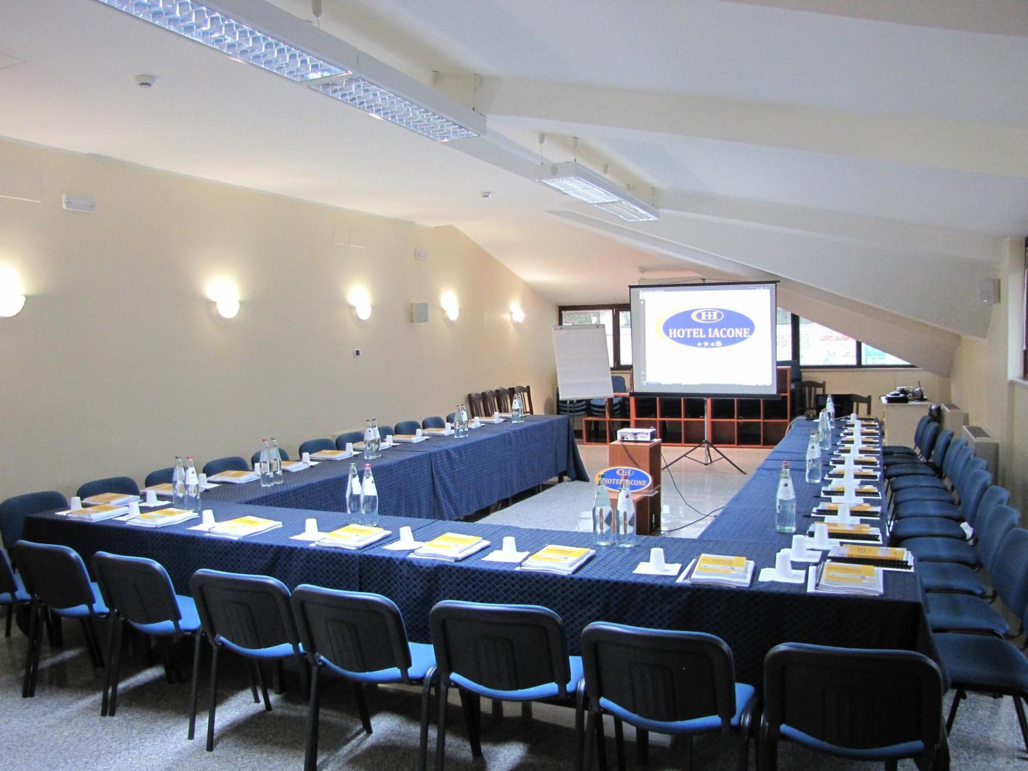 Hotel Iacone Chieti Zewnętrze zdjęcie