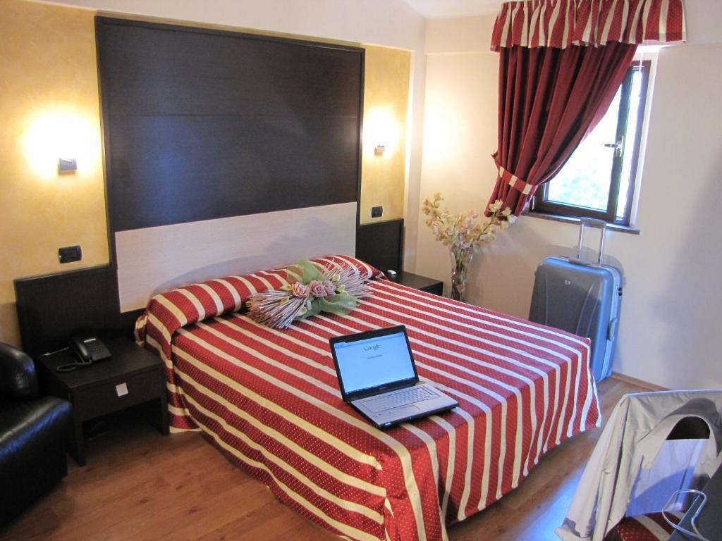 Hotel Iacone Chieti Pokój zdjęcie